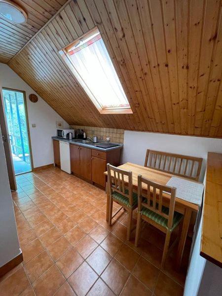 Apartment Sklipek U Pichle Galusky Strachotin
